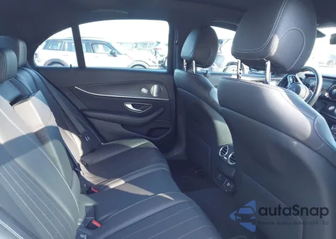 2019 Mercedes-Benz E 300 z USA, uszkodzony, nr VIN WDDZF4JB0KA660703